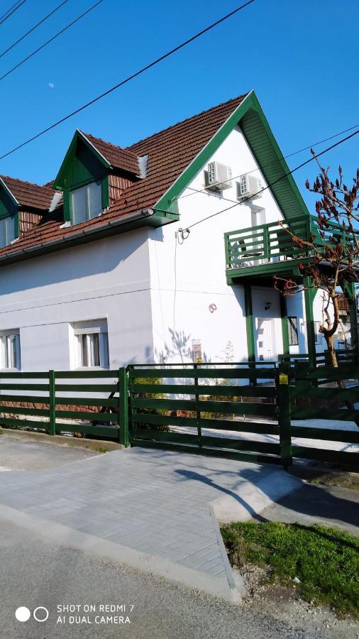 Bamboo Apartman Siófok Zewnętrze zdjęcie