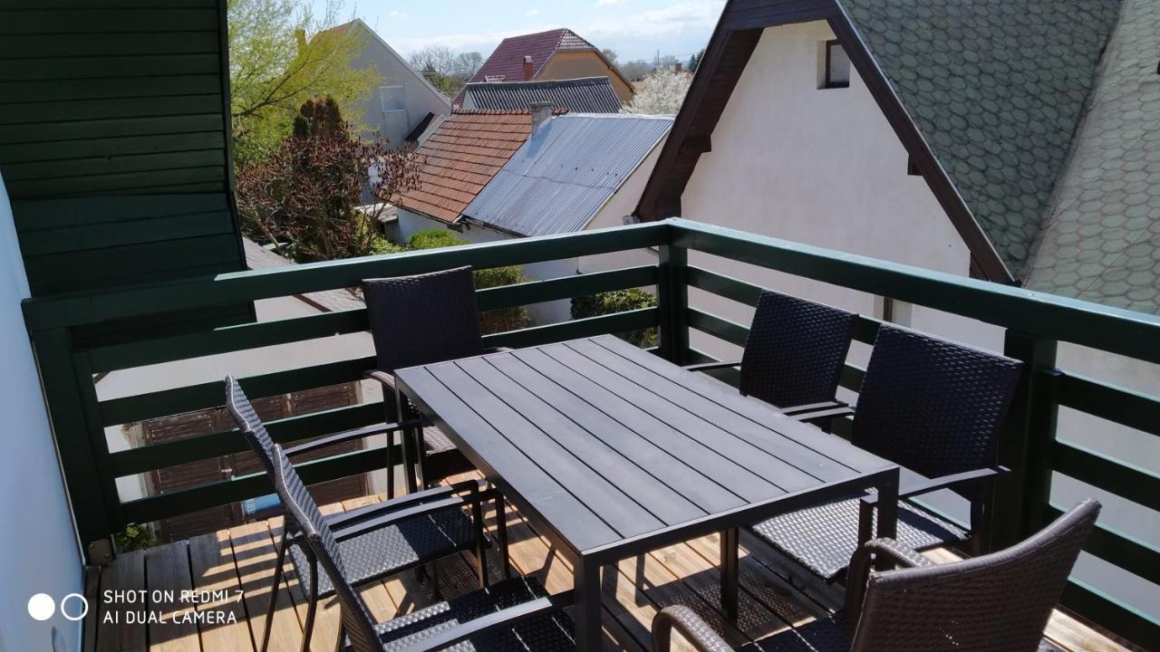 Bamboo Apartman Siófok Zewnętrze zdjęcie
