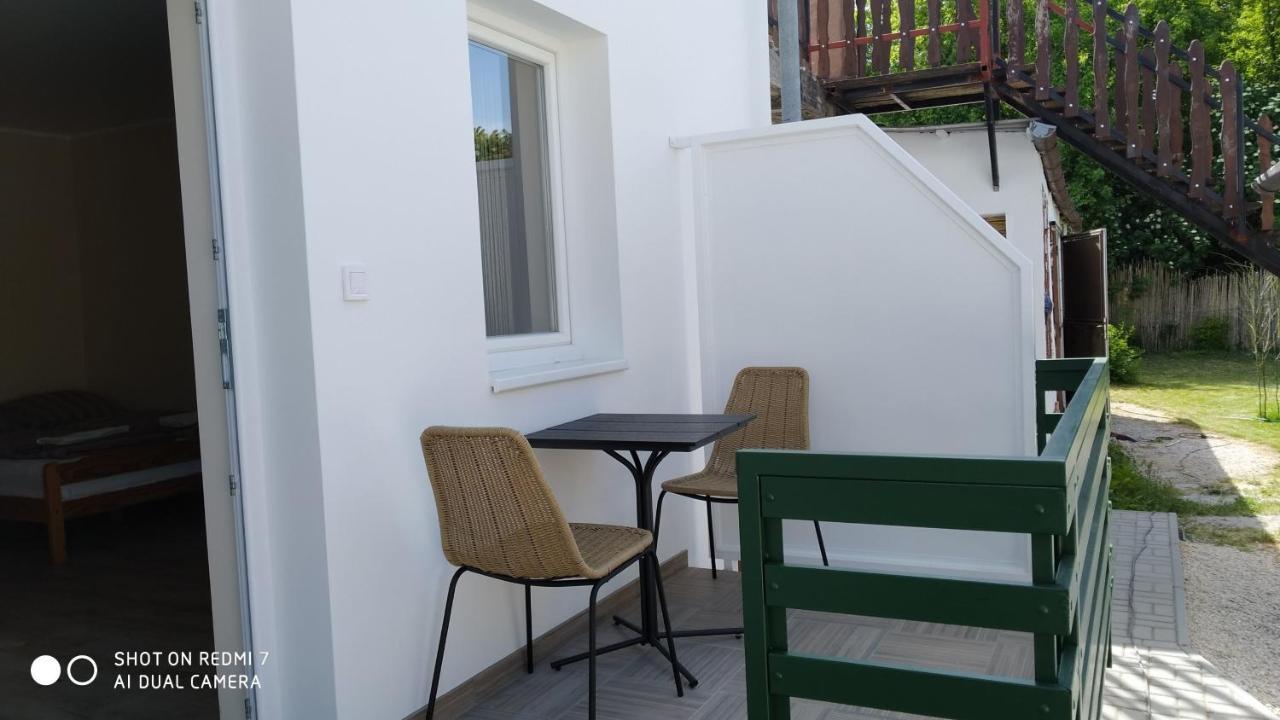 Bamboo Apartman Siófok Zewnętrze zdjęcie
